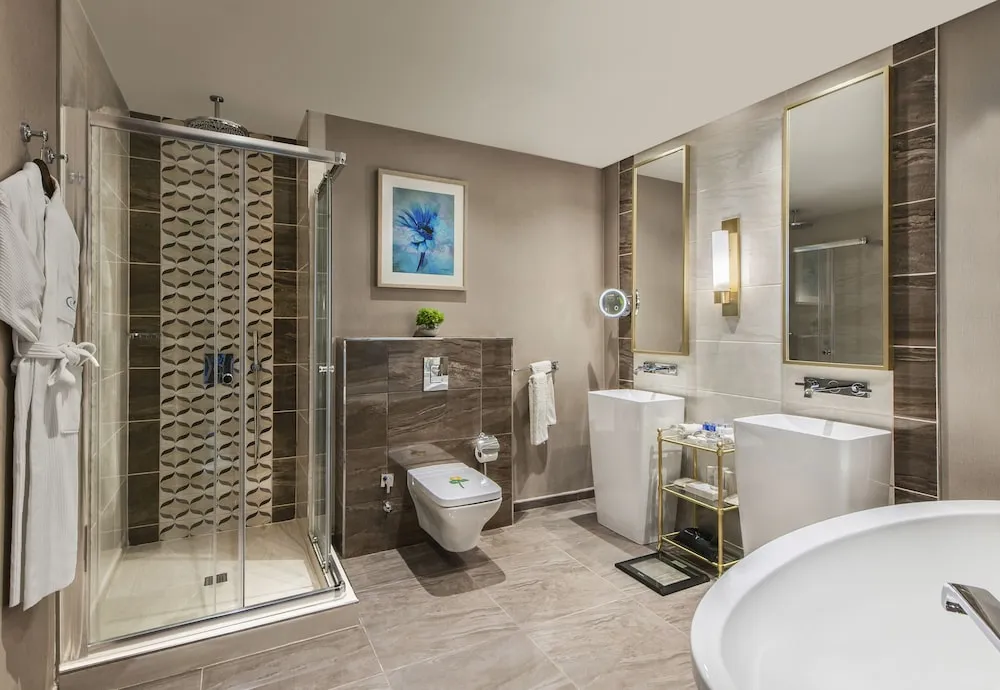 Presidential Suite With King Size Bed