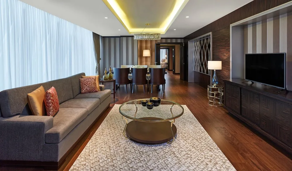 Presidential Suite With King Size Bed