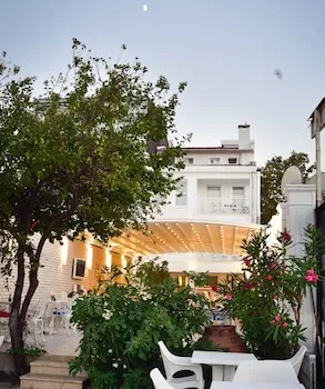 Buyukada Port Hotel