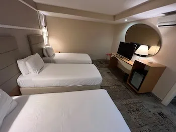 All Seasons Hotel