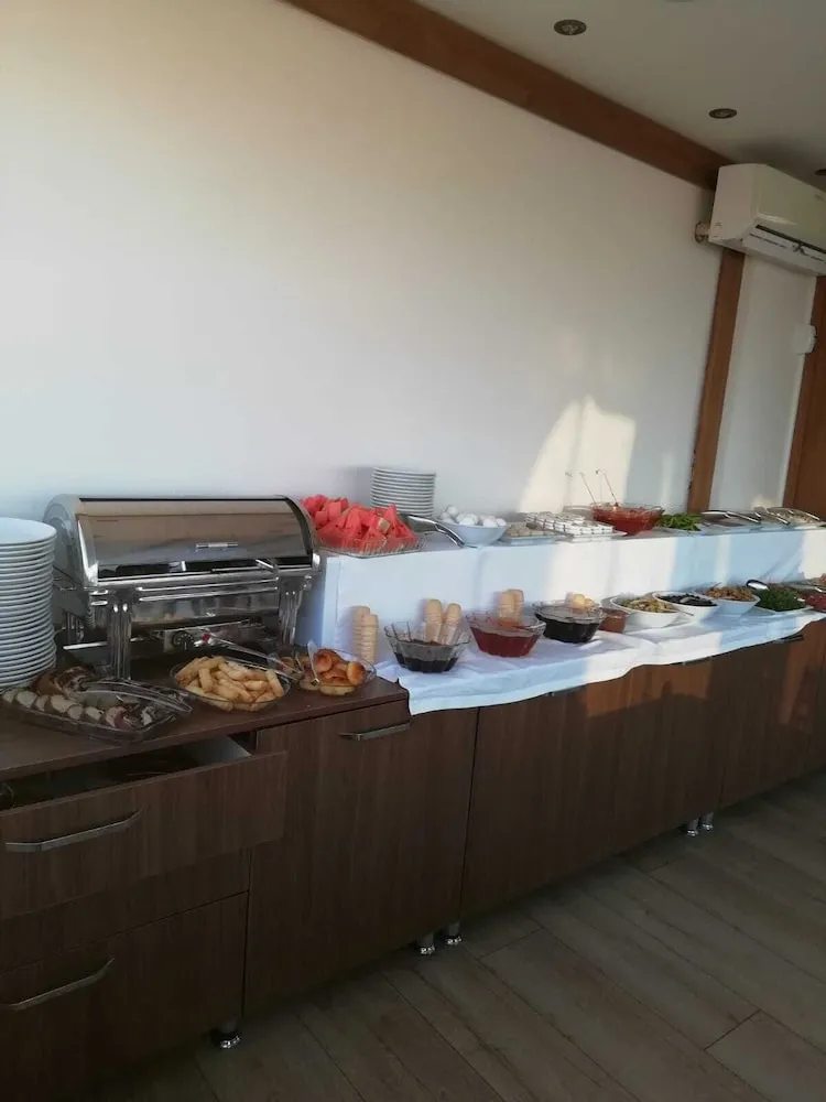 Dort Mevsim Suit Otel