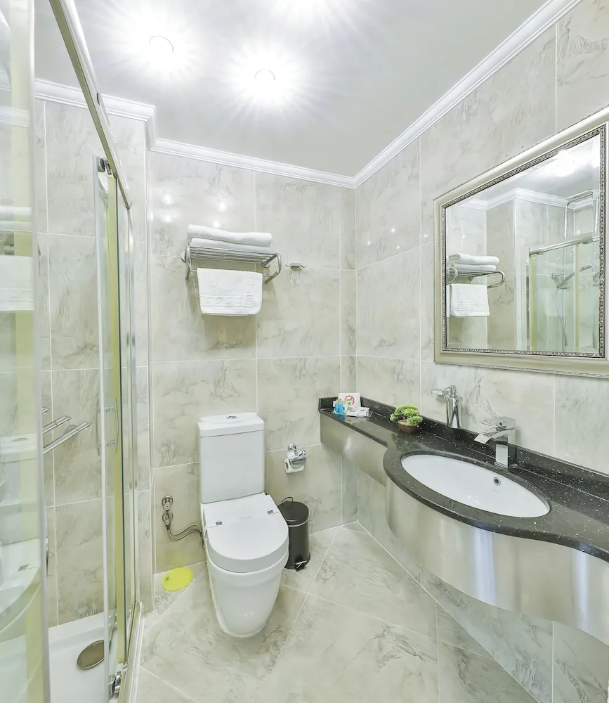 Standard Tek Büyük veya İki Ayrı Yataklı Oda
