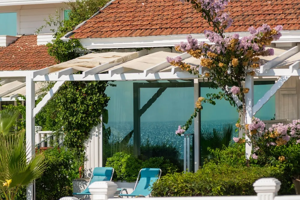 Superior Deluxe Sea View