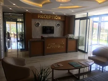 Garden Zara Hotel