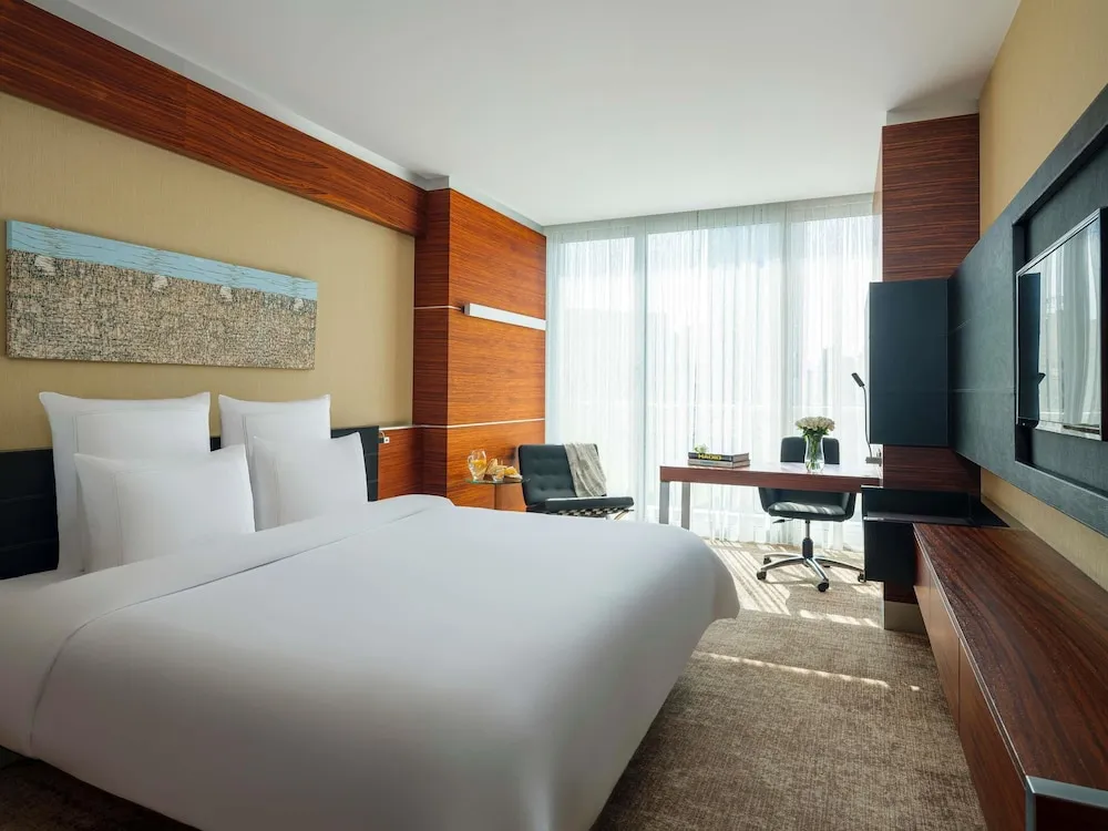 Advantage Room City Twin Bed
