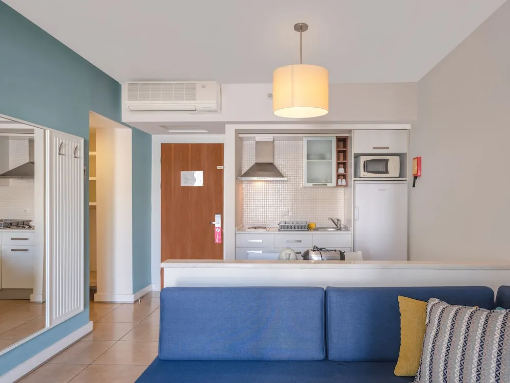 Suite 2 Adults + 2 Children