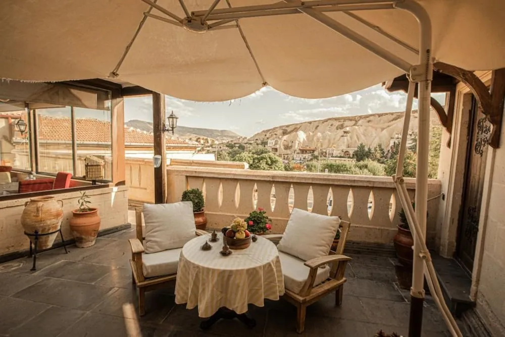 Junior Oda, 1 En Büyük (King) Boy Yatak, Sıcak Su Küveti