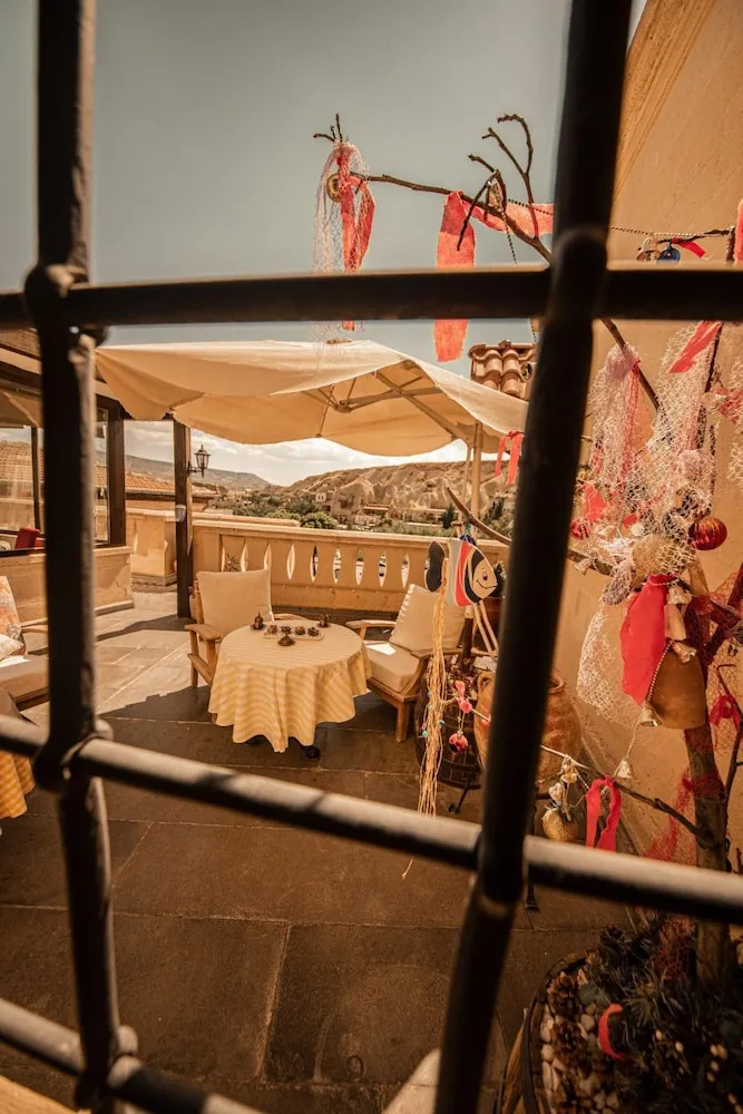 Junior Oda, 1 En Büyük (King) Boy Yatak, Sıcak Su Küveti