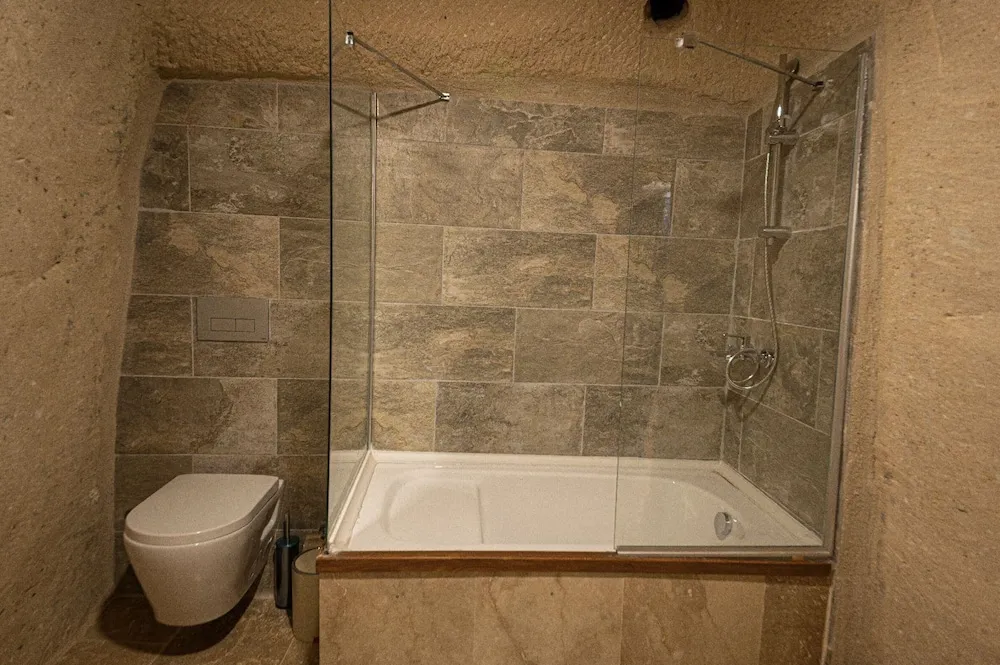 Standard Oda, 1 Büyük (Queen) Boy Yatak