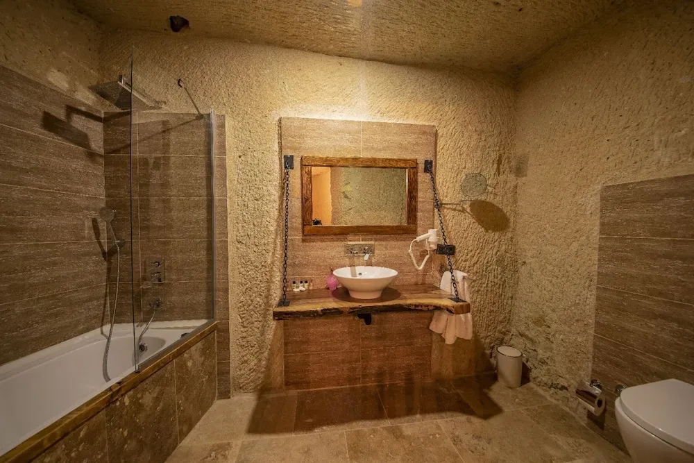 Standard Oda, 1 Büyük (Queen) Boy Yatak