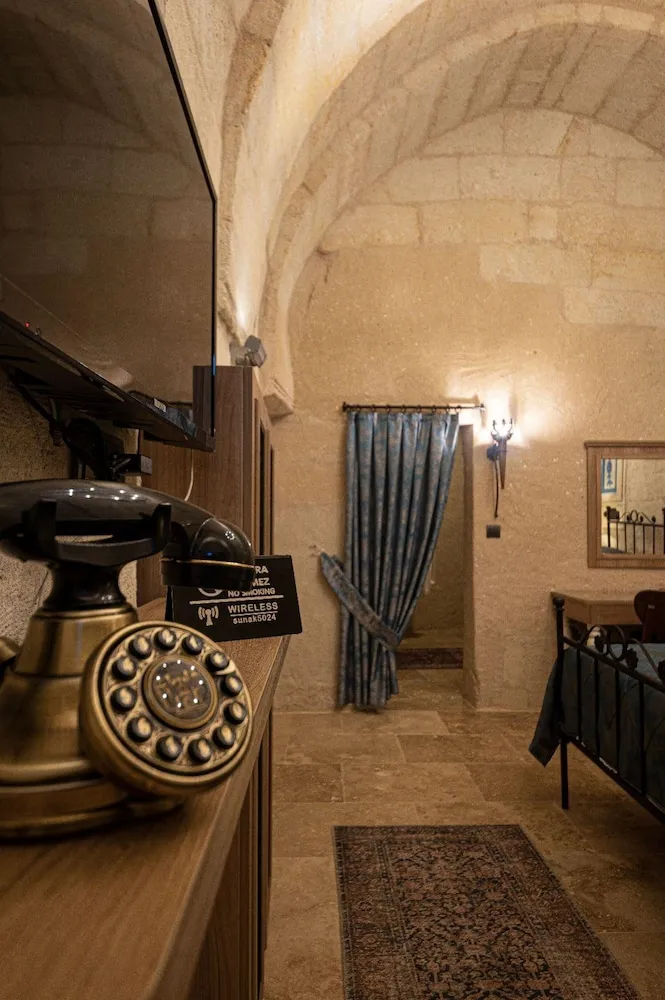 Standard Oda, 1 Büyük (Queen) Boy Yatak