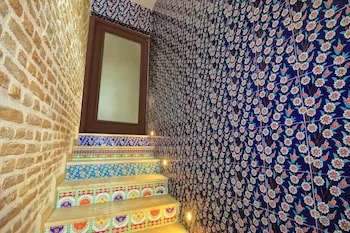 Delight Deluxe Aparts