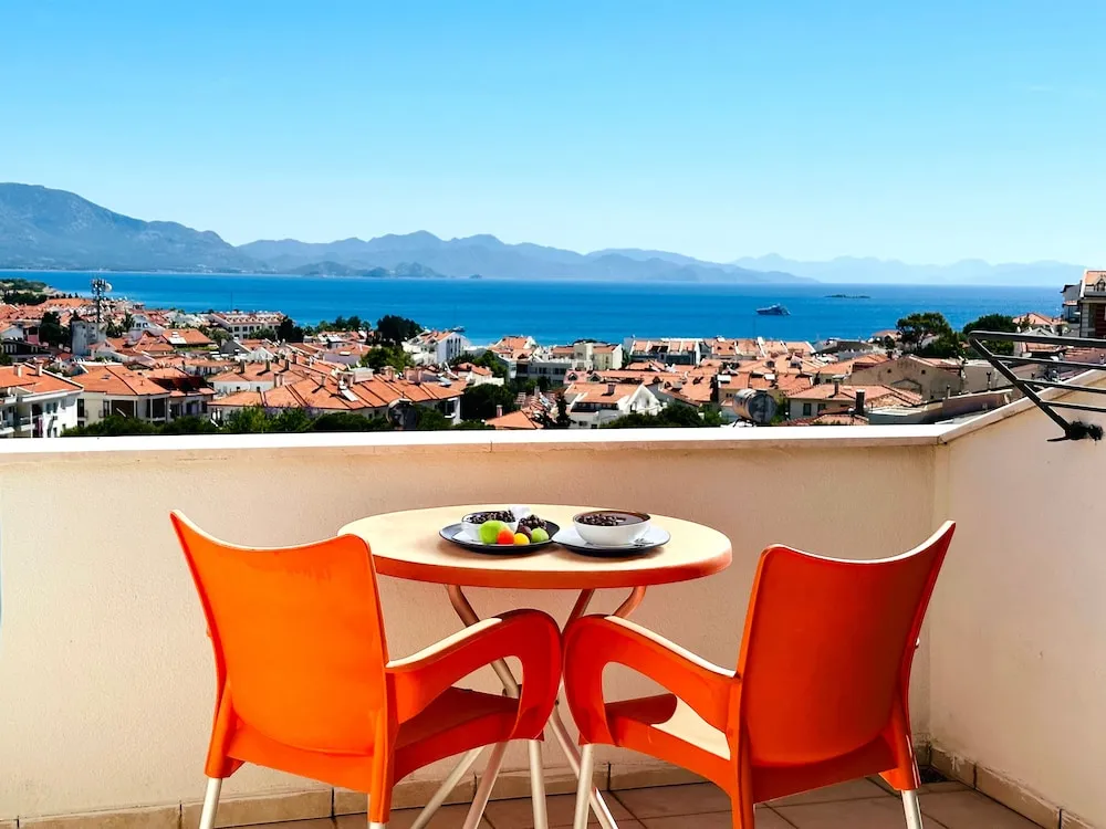 Deluxe Tek Büyük veya İki Ayrı Yataklı Oda, Deniz Manzaralı