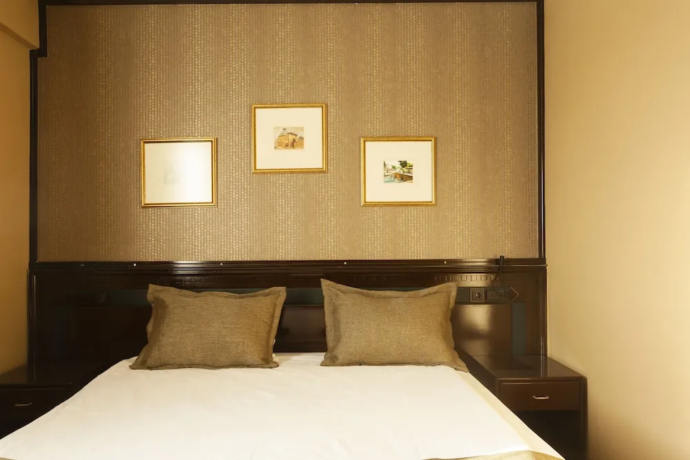 Basic Süit, 1 Büyük (Queen) Boy Yatak