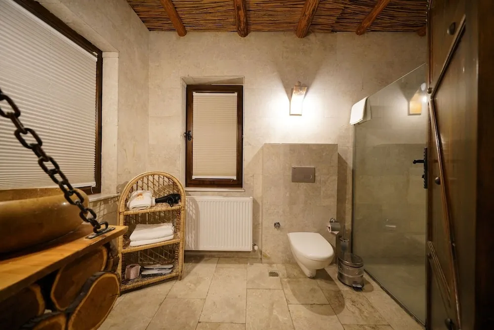 NISSA Stone Double Room with Valley View