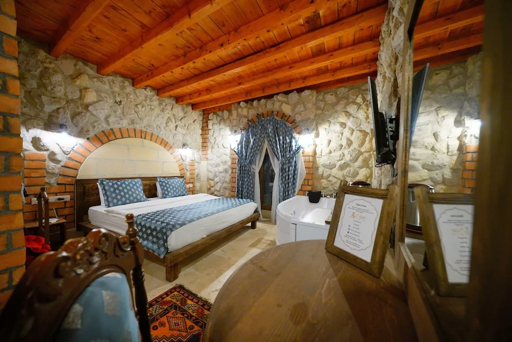 UMUS ANA Deluxe Stone Room with Valley View