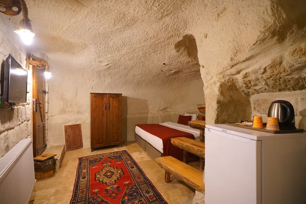 AYDEL Deluxe Cave Room with Valley View
