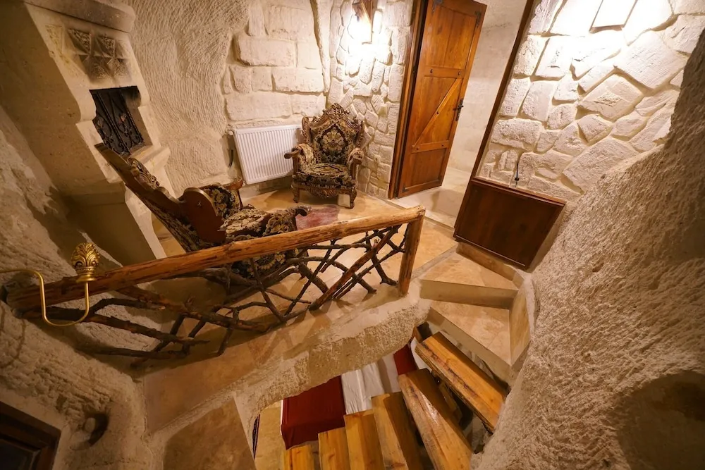 AYDEL Deluxe Cave Room with Valley View