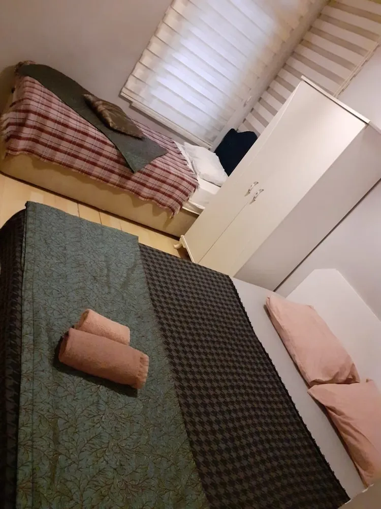 Economy Tek Büyük Yataklı Oda