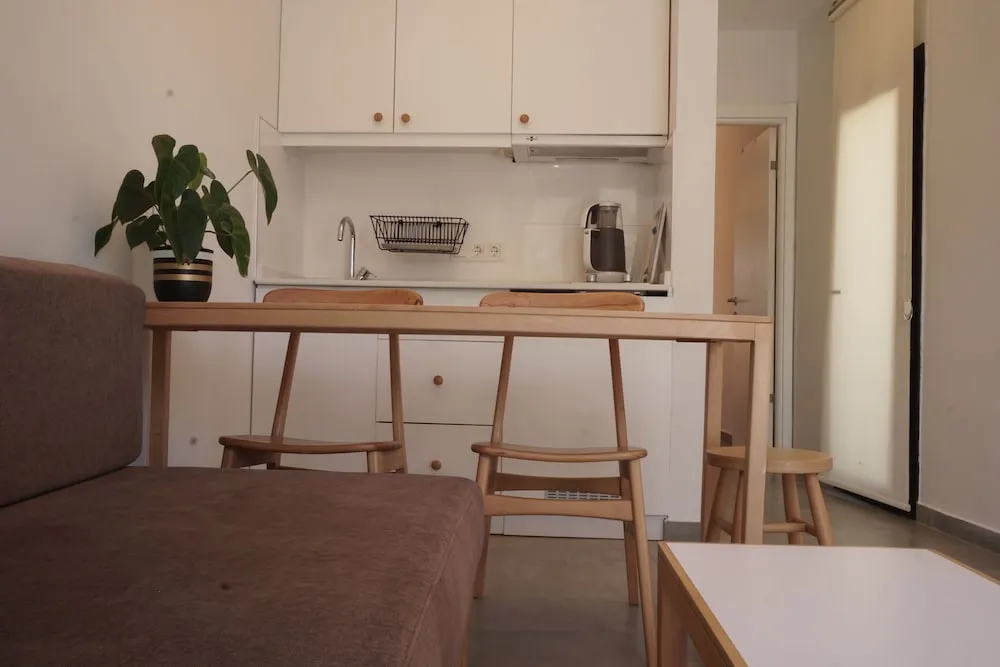 Family Süit, 1 Yatak Odası, Küçük Mutfak, Avlu Manzaralı