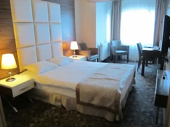 Derpa Suite Hotel Osmanbey