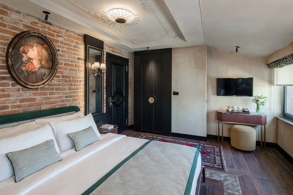 Deluxe Room with Sea View