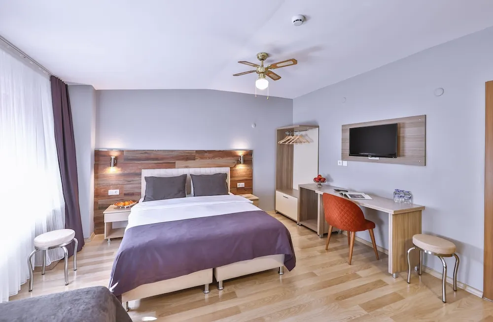 Comfort Dört Kişilik Oda