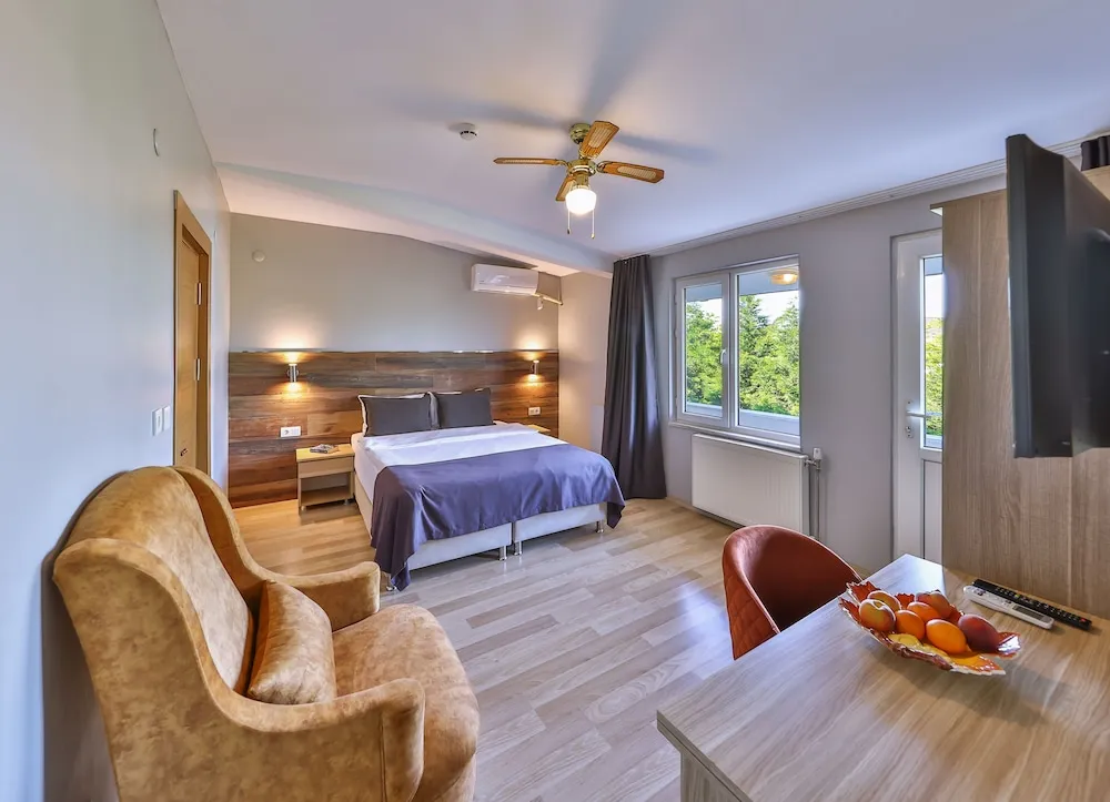 Comfort Tek Büyük Yataklı Oda