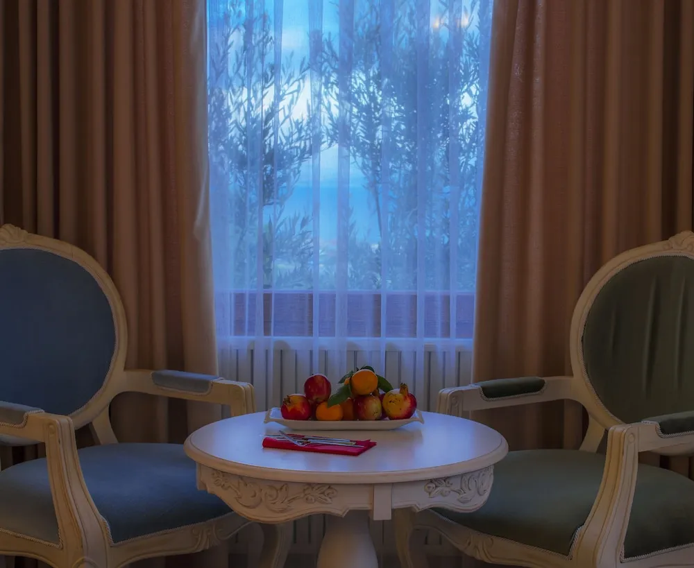 Family Dört Kişilik Oda