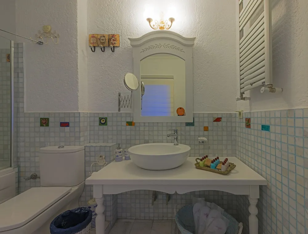 Deluxe Tek Büyük Yataklı Oda, Dağ Manzaralı