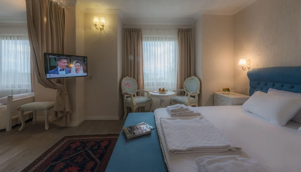 Family Üç Kişilik Oda