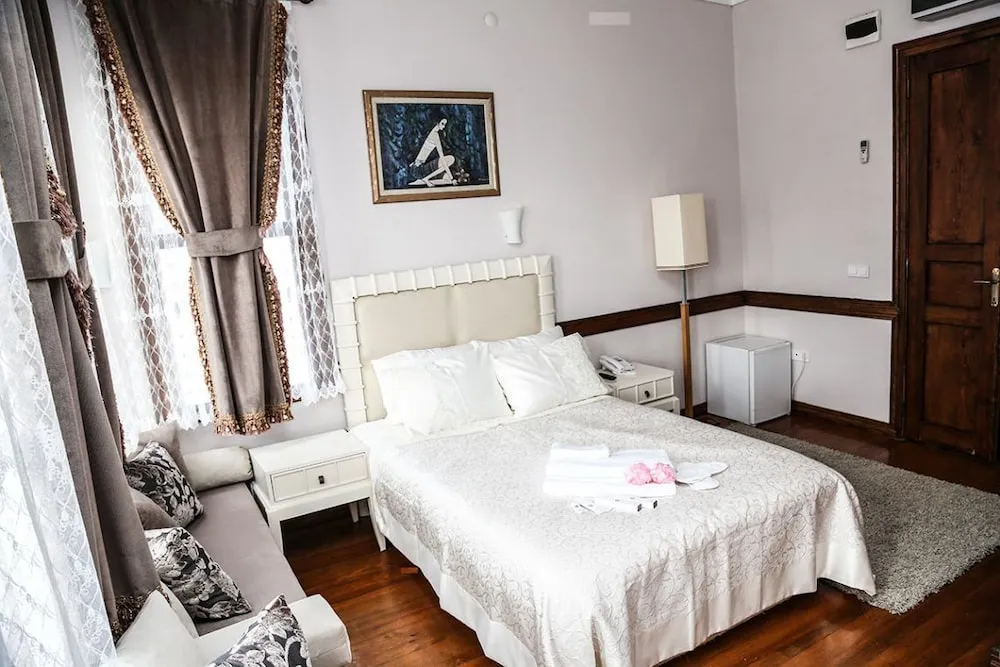Basic Tek Büyük Yataklı Oda, Deniz Manzaralı