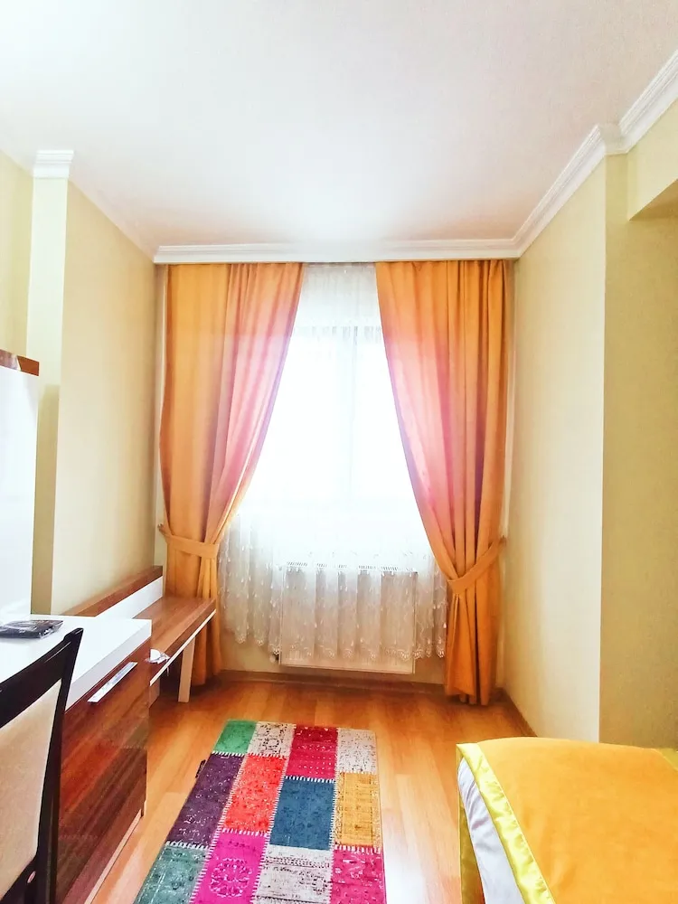 Junior Tek Kişilik Oda, Sigara İçilebilir