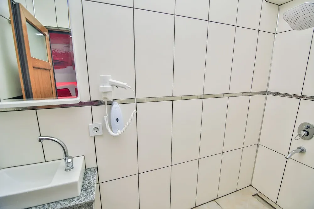 Economy Tek Büyük Yataklı Oda, Manzarasız