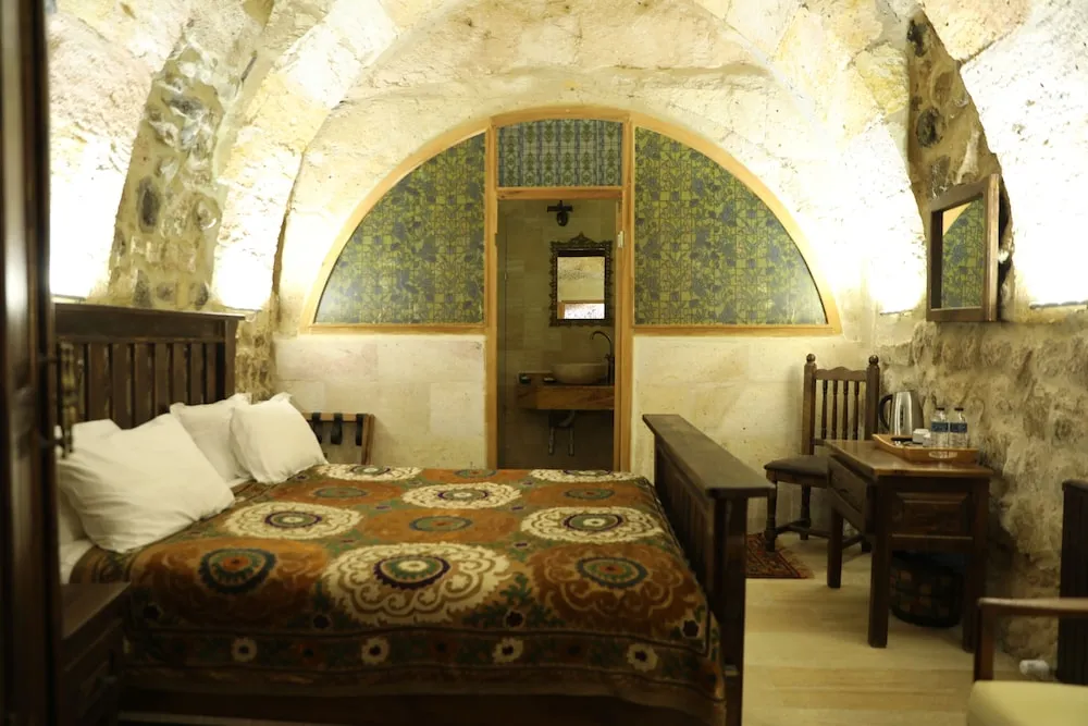 Classic Tek Büyük Yataklı Oda, 1 Büyük (Queen) Boy Yatak