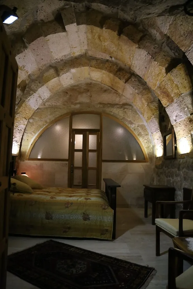 Classic Tek Büyük Yataklı Oda, 1 Büyük (Queen) Boy Yatak