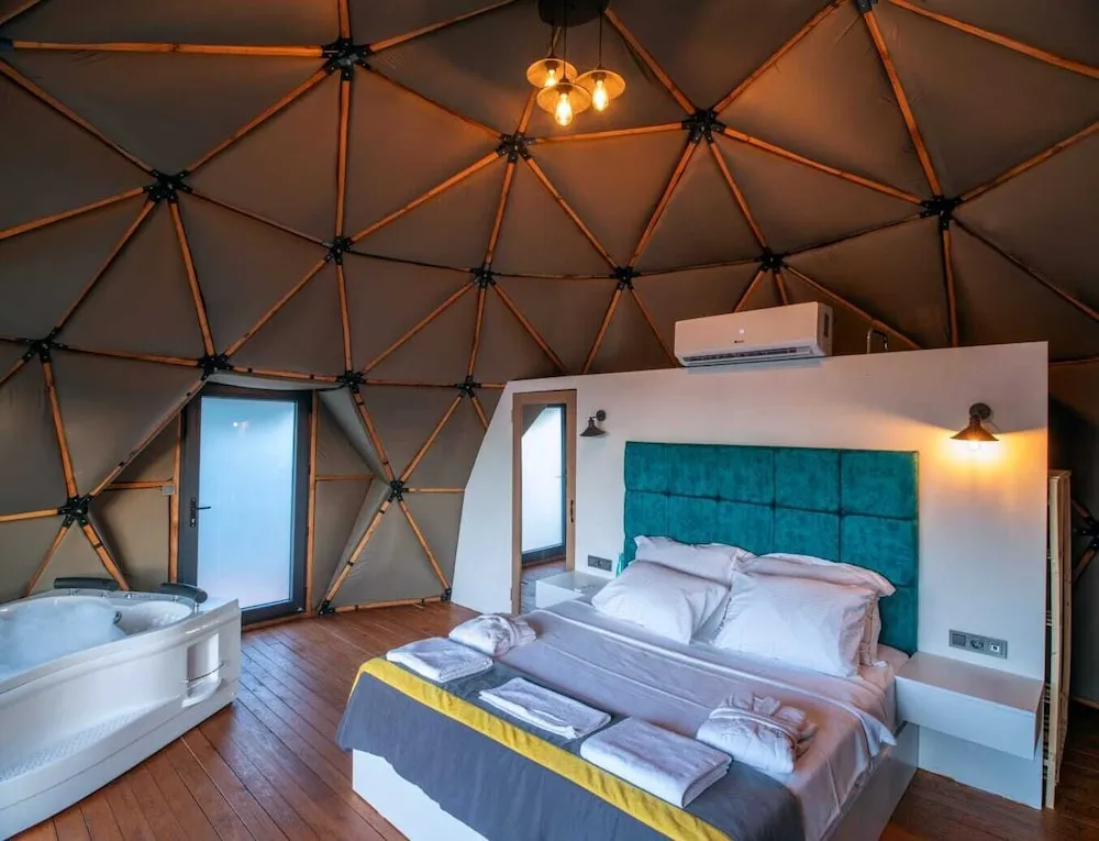 Deluxe Bungalov