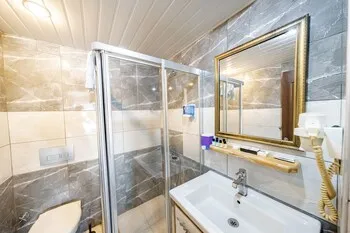 Grand Hamit Hotel