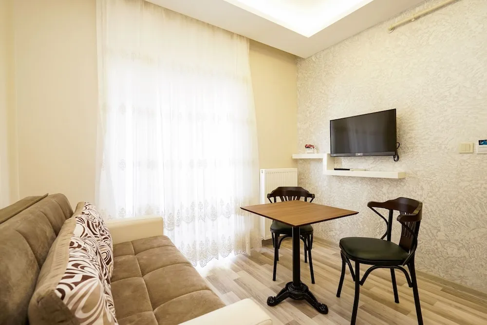 Apart Daire, Balkon