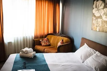 Puffin Suite