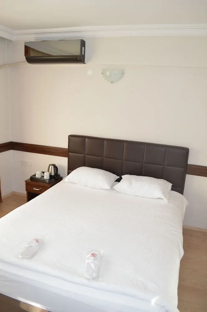 Tek Büyük Yataklı Oda, Sigara İçilmez, Balkon