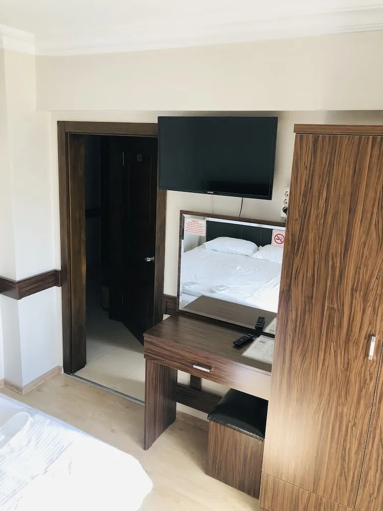 Tek Büyük Yataklı Oda, Sigara İçilmez, Balkon