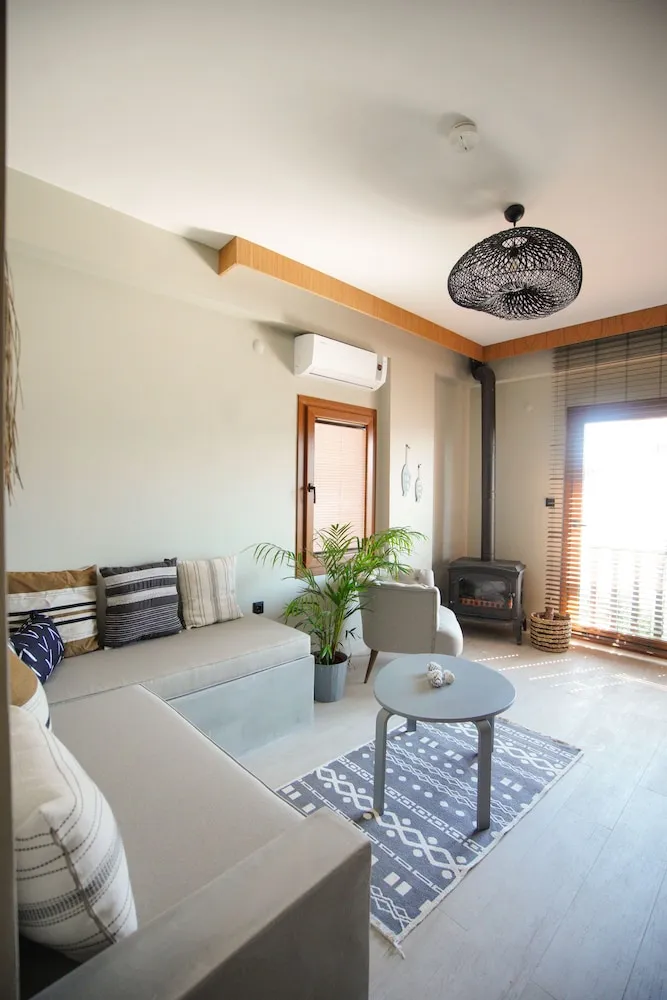 Apart Daire, 2 Yatak Odası, Kısmi Deniz Manzaralı