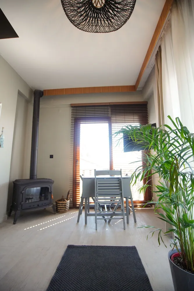 Apart Daire, 2 Yatak Odası, Kısmi Deniz Manzaralı