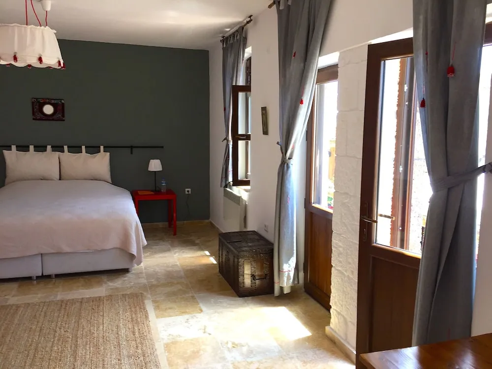 Family Dört Kişilik Oda