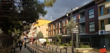 The Elegant Hotel