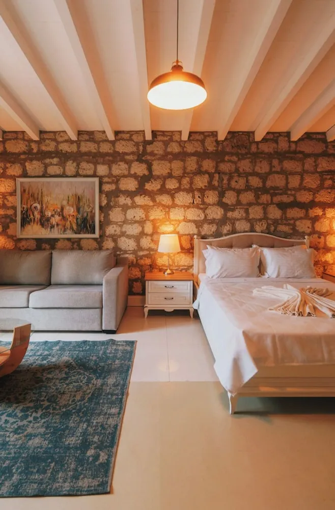 Luxury Oda, 1 Büyük (Queen) Boy Yatak, Küvet, Şehir Manzaralı