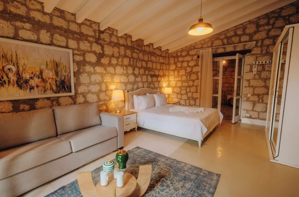 Luxury Oda, 1 Büyük (Queen) Boy Yatak, Küvet, Şehir Manzaralı
