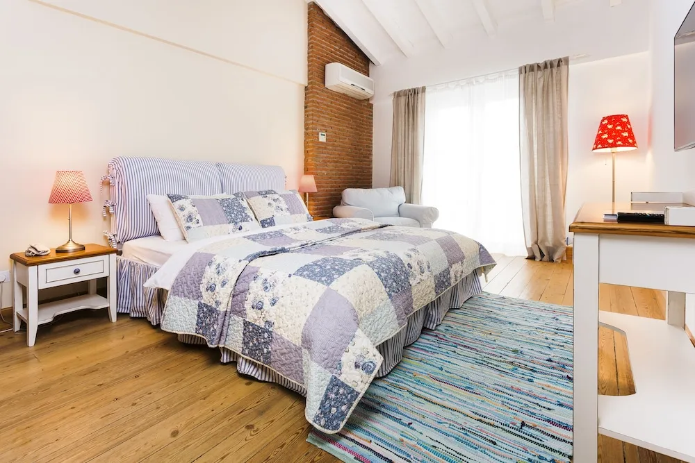 Deluxe Tek Büyük Yataklı Oda, 1 Çift Kişilik Yatak