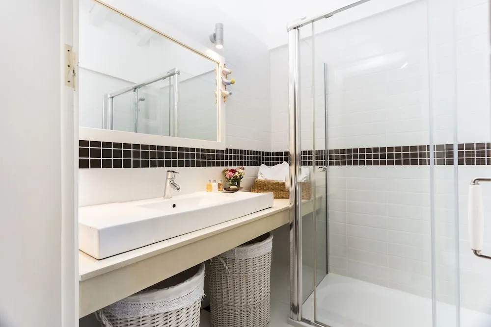 Deluxe Tek Büyük Yataklı Oda, 1 Çift Kişilik Yatak